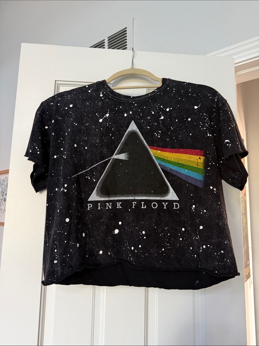 Pink Floyd Black Tee with Prism and Rainbow Detail